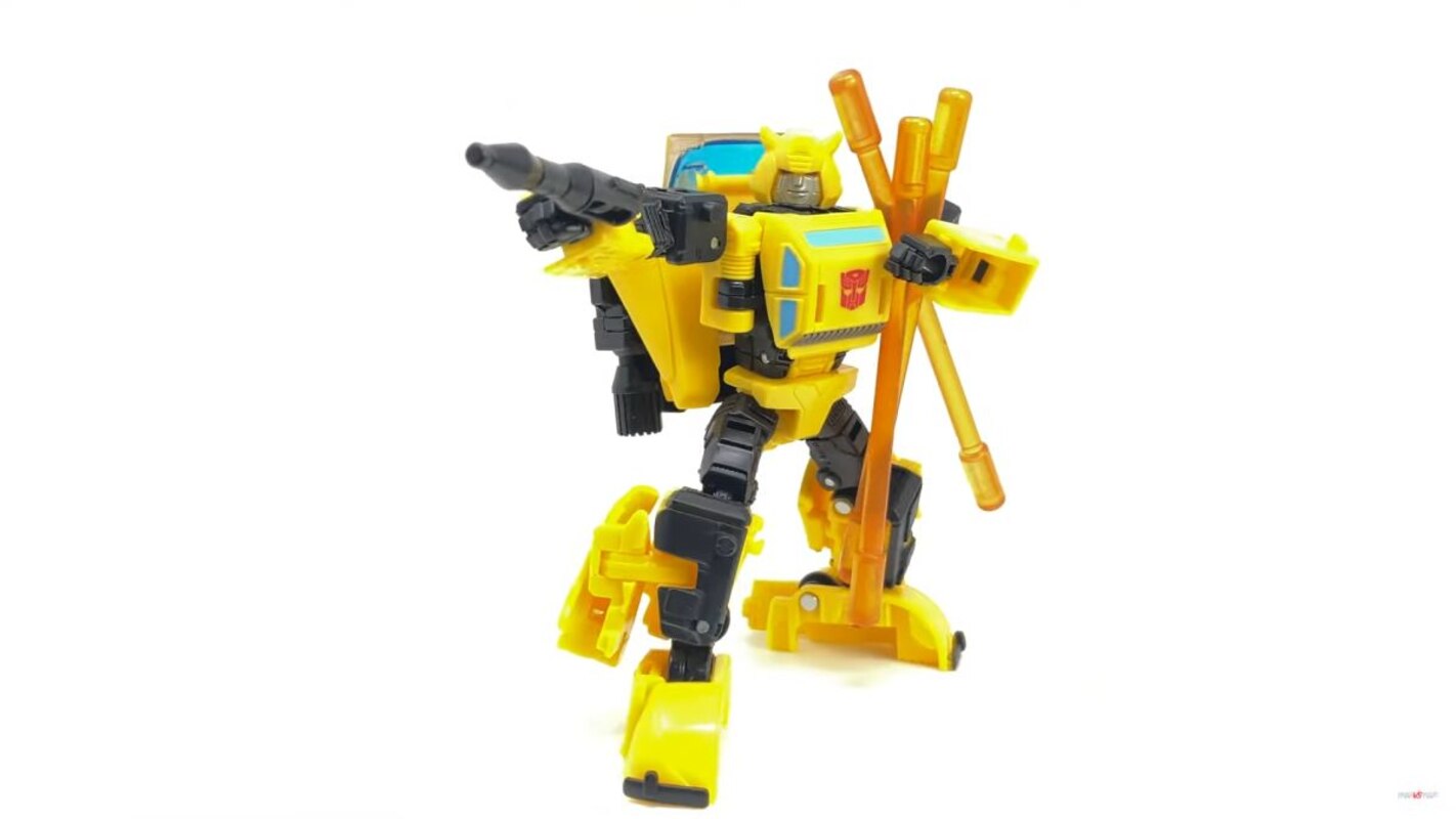 transformers buzzworthy bumblebee origin